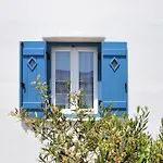 Captain Paros 3* ناوسا