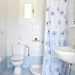 شقة فندقية Captain Paros 3*