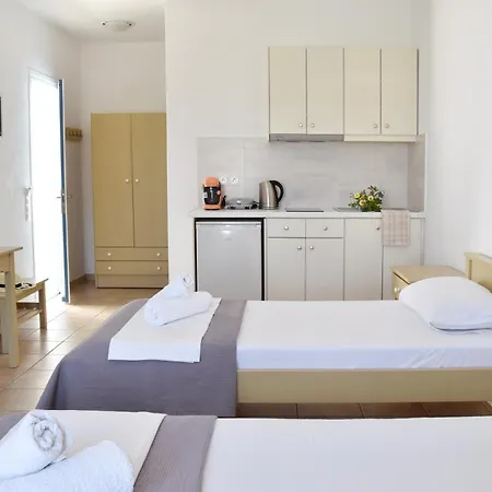 Aparthotel Captain Paros 4*